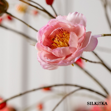Afbeelding in Gallery-weergave laden, ROZENBOTTEL TAK ROZE LT RT 106 cm Silk-ka kunstbloemen Bloemings Atelier