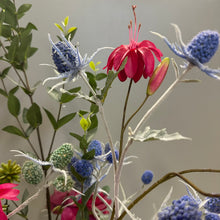 Afbeelding in Gallery-weergave laden, Boeket Classic Serenity bloemenabonnement, silk-ka zijden bloemen. Bloemings Atelier Nijmegen