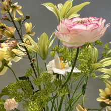 Afbeelding in Gallery-weergave laden, Silk-ka Boeket Pure Botanique L // kunstbloemen Abonnement. Bloemings Atelier Nijmegen