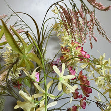 Afbeelding in Gallery-weergave laden, Boeket Wisteria Silk-ka XL // Abonnement