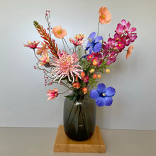 Afbeelding in Gallery-weergave laden, Boeket Triple bont Silk-ka L // Abonnement via Bloemings Atelier