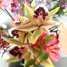 Afbeelding in Gallery-weergave laden, SILK-KA BLOEMENABONNEMENT - bloemings atelier