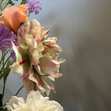 Afbeelding in Gallery-weergave laden, Silkka zijde bloemen boeket - Bloemings Atelier Nijmegen
