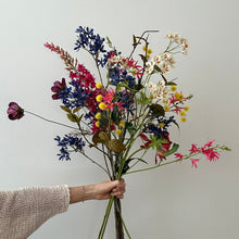 Afbeelding in Gallery-weergave laden, Bloemen abonnement, Silk-ka Boeket Colorful Breeze L
