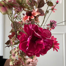 Afbeelding in Gallery-weergave laden, Kunstbloemen boeket_Forever Fields // Silk-ka L Bloemings Atelier Nijmegen
