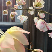 Afbeelding in Gallery-weergave laden, Silk-ka sale boeketten, bloemen, Bloemings Atelier Nijmegen
