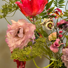 Afbeelding in Gallery-weergave laden, Silk-ka kunstbloemen abonnement zijden bloemen Nijmegen
